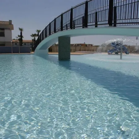 Experience The Charm Of Our Spacious Flat Apartamento Bibione